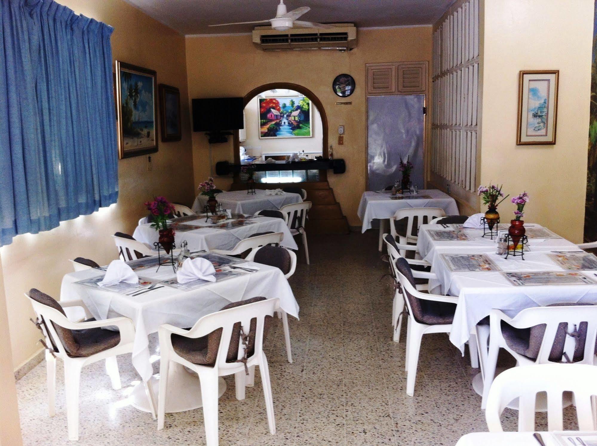 Hotel Caribe Barahona Exteriér fotografie